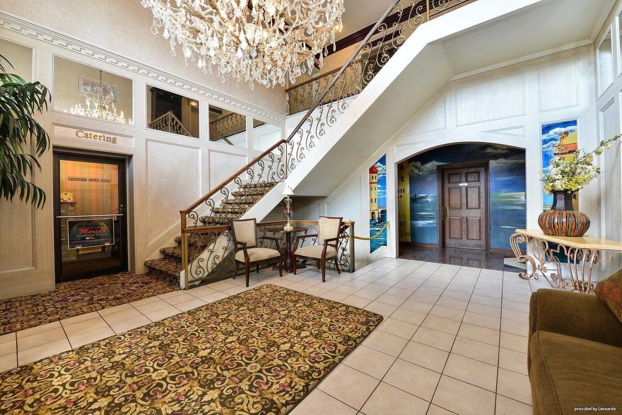 Days Inn & Suites By Wyndham Roseville/Detroit Area Exteriér fotografie